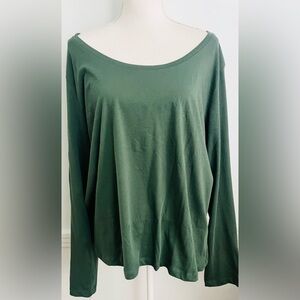 Pact • NWT Women’s Pine Green Softspun Long Sleeve Scoop Neck Top